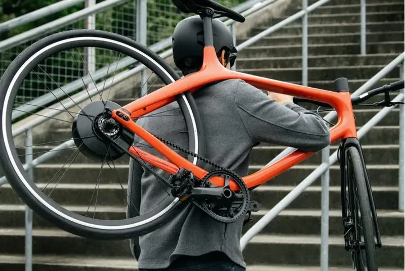 Gogoro Eeyo 1 Electric Bike in Orange - Medium-2