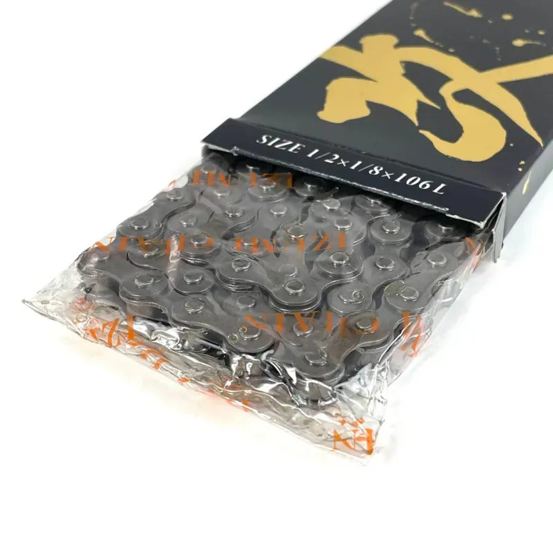 Izumi Super Toughness Kai 1/8-inch 106-link Chain in Silver-1