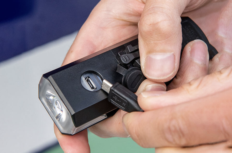 Brompton 500LM Front Light-1