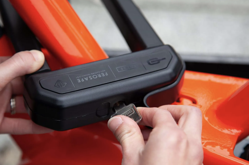 HIPLOK D1000 Anti Angle-Grinder D Lock-1